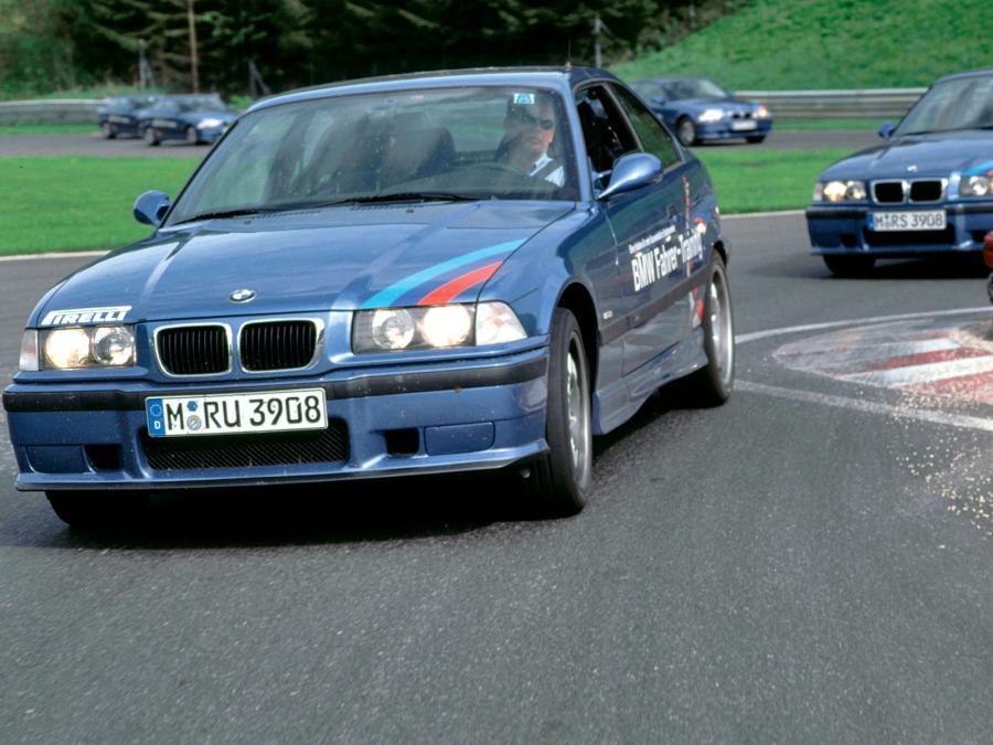  BMW M3 Coupe (E36) 1992 года  (WW) (фото 7 из 9)